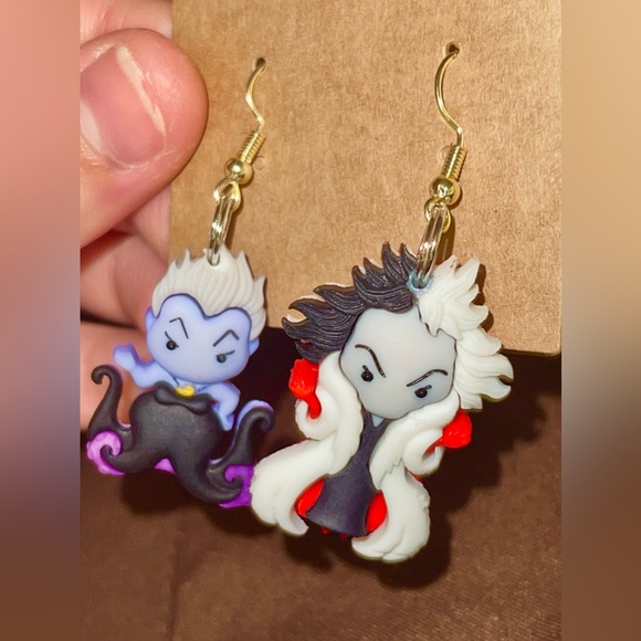 Disney Jewelry - Disney Villains Earrings